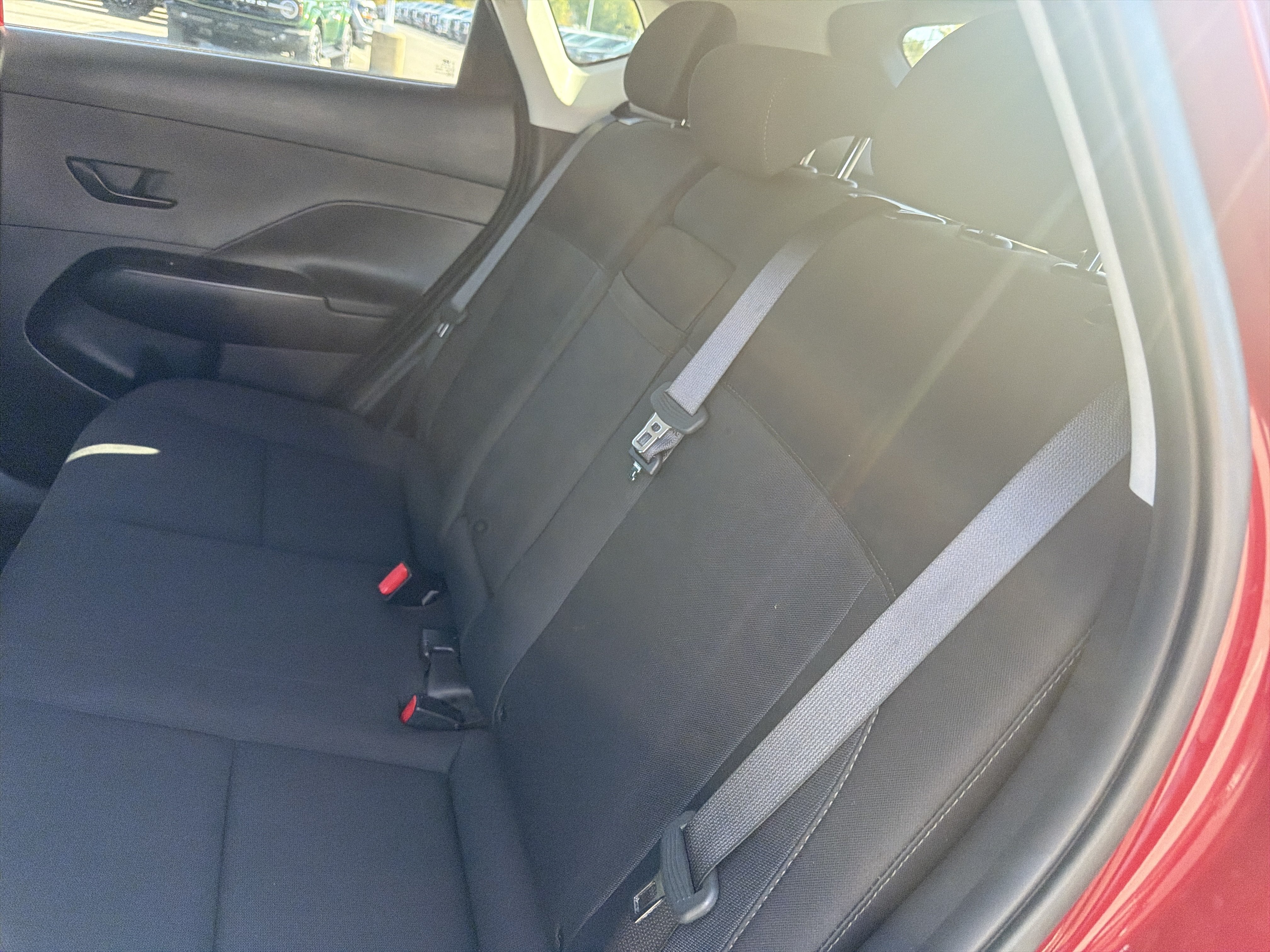 Used 2025 Hyundai Kona SEL FWD image 13