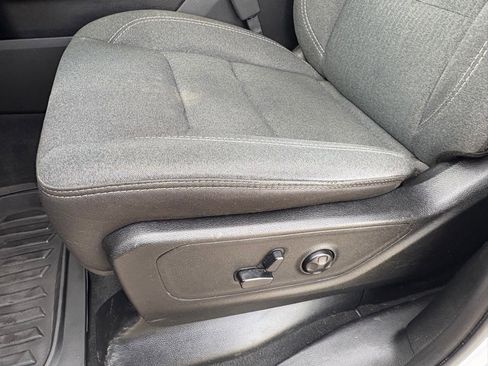 Used 2019 RAM 1500 Big Horn image 37