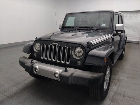 Used 2017 Jeep Wrangler Unlimited Sahara w/ Quick Order Package 24E Chief AWD/4WD image 15