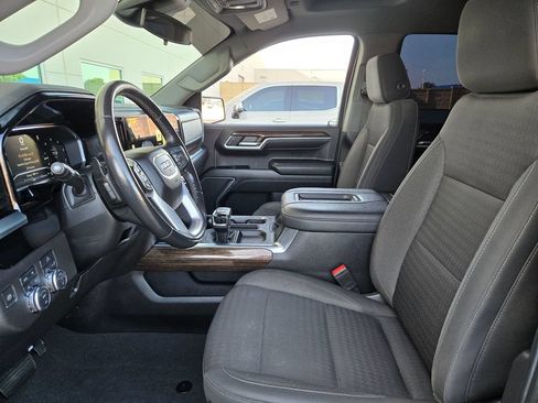 Used 2022 GMC Sierra 1500 Elevation AWD/4WD image 9