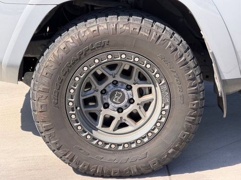 Used 2021 Toyota 4Runner Trail Special Edition AWD/4WD image 7