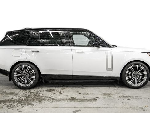 Used 2023 Land Rover Range Rover Long Wheelbase Autobiography AWD/4WD image 45