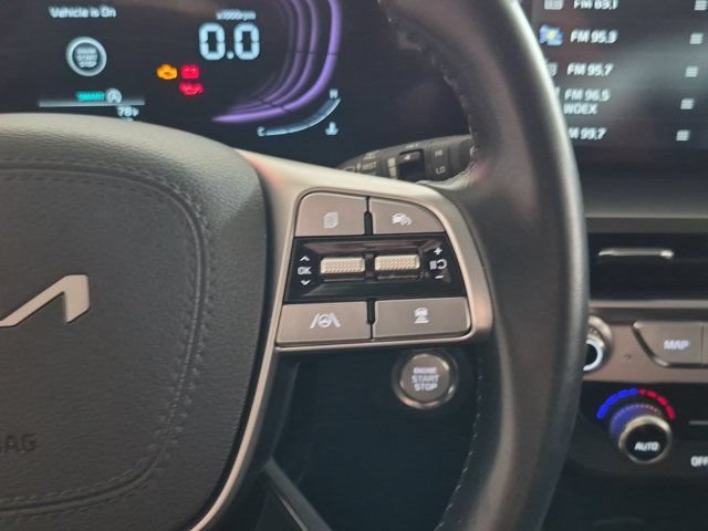 Used 2025 Kia Telluride S FWD image 22