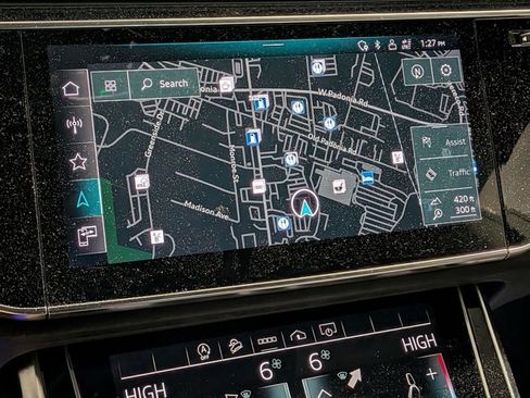 Certified 2023 Audi Q8 Premium Plus w/ Premium Plus Package image 8