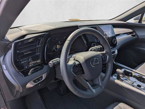 Used 2025 Lexus RX 350 FWD w/ Technology Package image 11