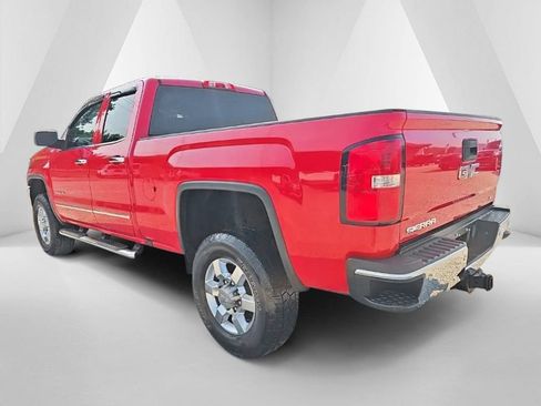 Used 2018 GMC Sierra 2500 SLT w/ Snow Plow Prep Package AWD/4WD image 7