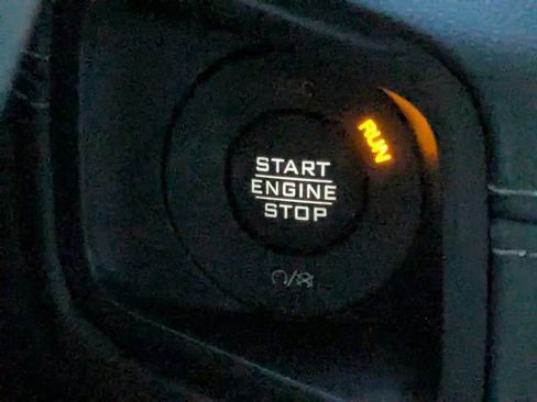 Used 2024 Jeep Wrangler High Altitude image 36