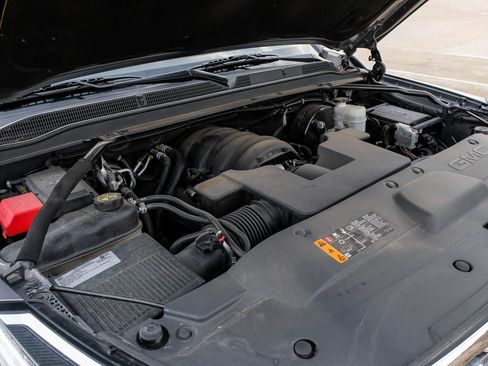 Used 2019 GMC Yukon XL Denali w/ Denali Ultimate Package image 61