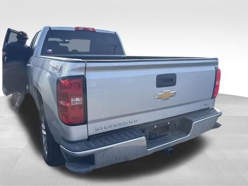 Used 2018 Chevrolet Silverado 1500 LT w/ Trailering Package AWD/4WD image 15
