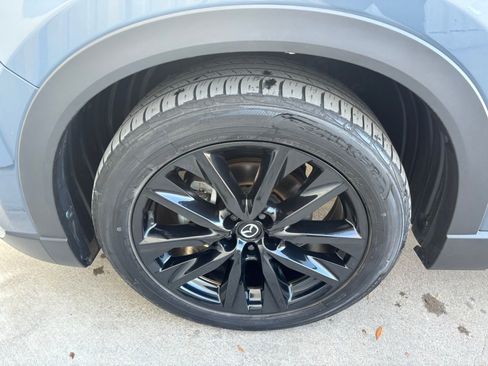 Used 2023 MAZDA CX-9 Carbon Edition image 11