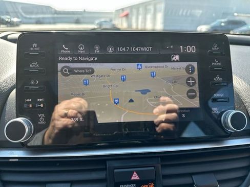 Used 2019 Honda Accord Touring image 22