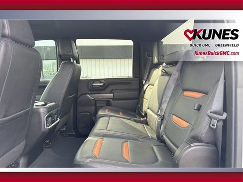 Used 2022 GMC Sierra 3500 AT4 w/ Gooseneck/5TH Wheel Package image 37