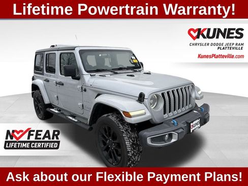 Used 2023 Jeep Wrangler Unlimited Sahara image 3