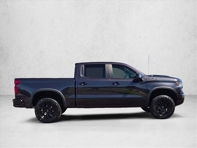 Used 2024 Chevrolet Silverado 1500 ZR2 w/ Technology Package AWD/4WD image 4