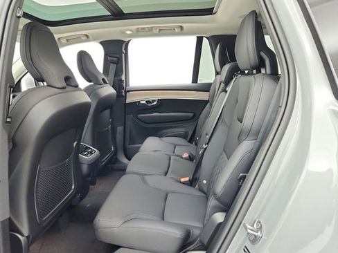 New 2026 Volvo XC90 B6 Plus w/ Protection Package Premier image 35