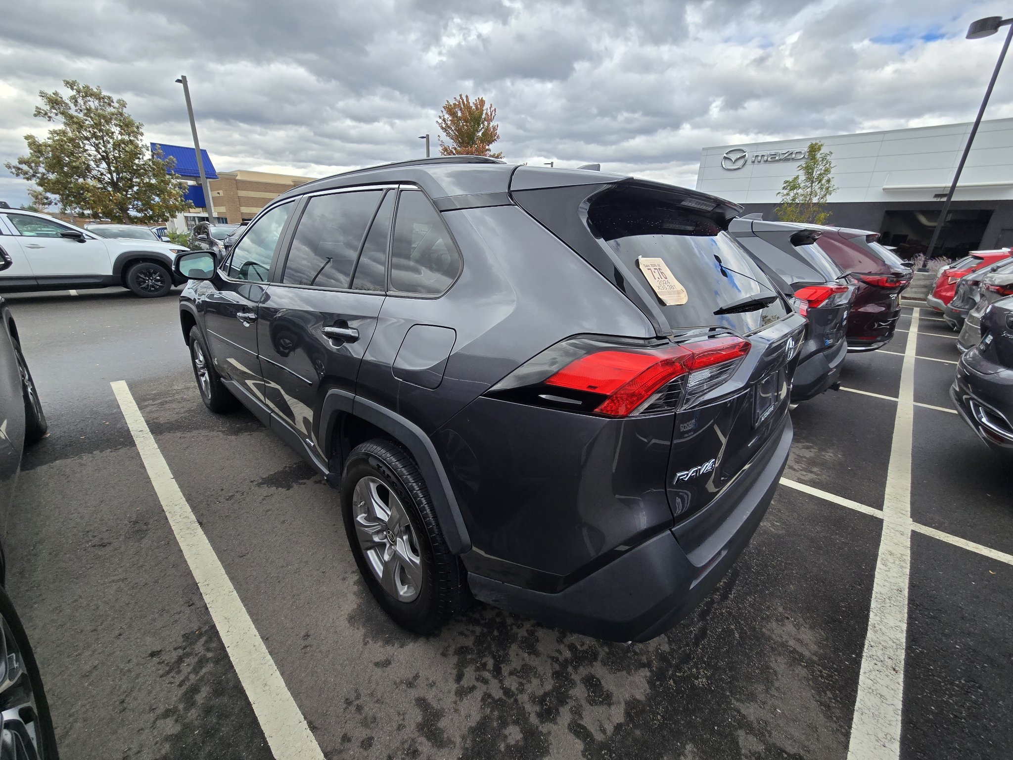 Used 2024 Toyota RAV4 LE AWD/4WD image 2