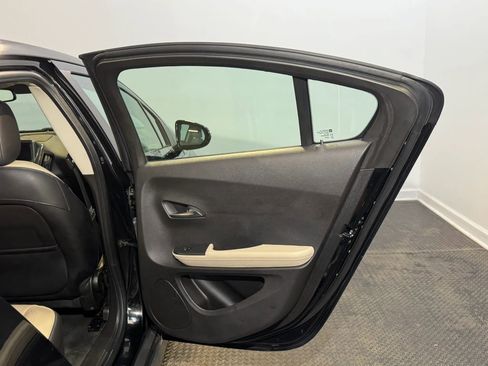 Used 2012 Chevrolet Volt Premium w/ Premium Trim Package image 27