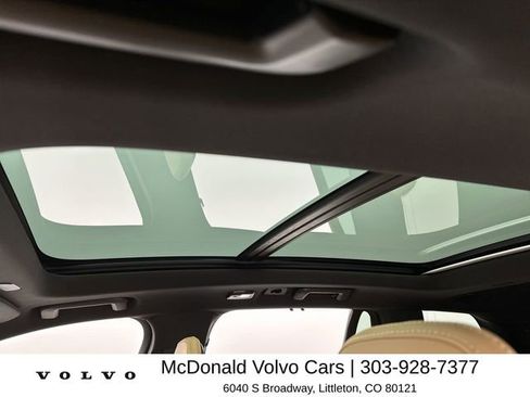 Certified 2024 Volvo XC90 B6 Ultimate w/ Protection Package Premier AWD/4WD image 22