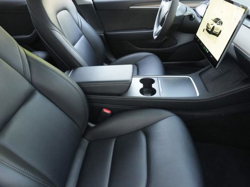 Used 2022 Tesla Model 3 Performance AWD/4WD image 13