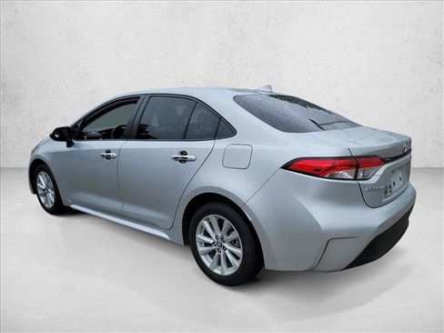 Used 2023 Toyota Corolla LE FWD image 6