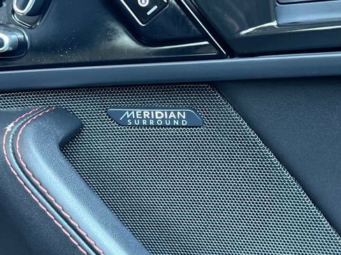 Used 2020 Jaguar F-TYPE Convertible RWD image 22