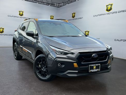 Used 2024 Subaru Crosstrek 2.5i Wilderness w/ Crosstrek Mirror Package AWD/4WD image 3