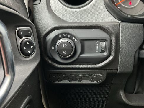 New 2026 Jeep Gladiator Sport AWD/4WD image 19