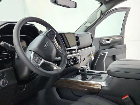 Used 2025 Chevrolet Silverado 1500 RST w/ All Star Edition Plus AWD/4WD image 21