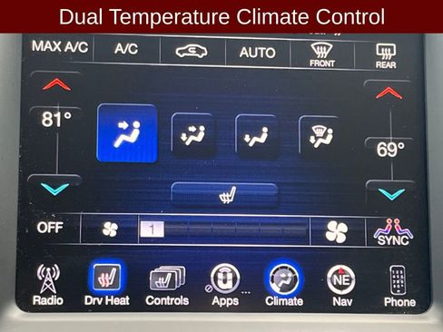 Used 2016 Chrysler 300 Limited w/ Driver Convenience Group image 18