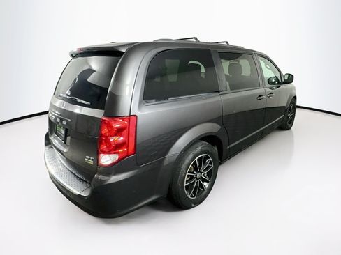 Used 2019 Dodge Grand Caravan GT FWD image 9