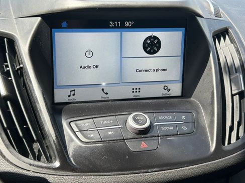 Used 2019 Ford Escape SE image 29