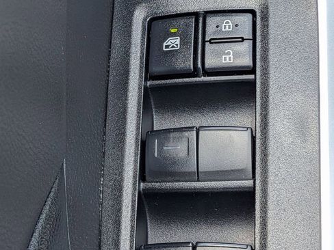 Used 2025 Toyota RAV4 LE image 12