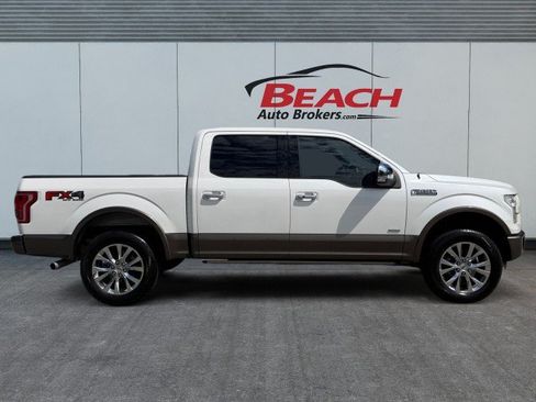 Used 2016 Ford F150 Lariat w/ Equipment Group 502A Luxury AWD/4WD image 9