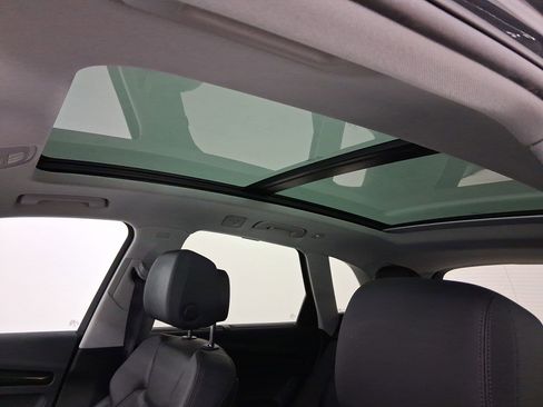 Used 2018 Audi Q5 2.0T Premium Plus w/ Premium Plus Package image 14