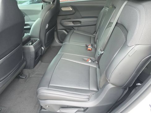 New 2027 Kia Telluride LX FWD image 16