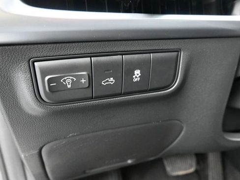 Certified 2025 Hyundai Santa Cruz SE image 22