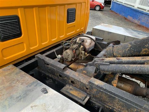 Used 2011 RAM 5500 4x4 Crew Cab w/ HD Snow Plow Prep Group image 35