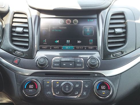 Used 2014 Chevrolet Impala LT w/ Premium Seating Package FWD image 13