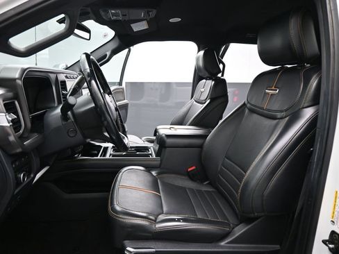 Certified 2024 Ford F250 Platinum AWD/4WD image 10