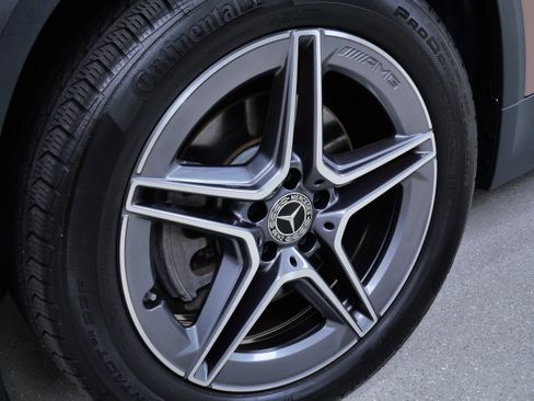 Certified 2022 Mercedes-Benz GLA 250 4MATIC image 12