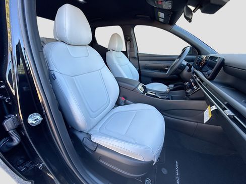 New 2026 Hyundai Santa Cruz SEL FWD image 17