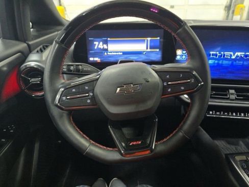 Used 2024 Chevrolet Equinox EV RS image 10