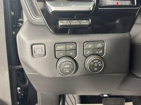 New 2026 Chevrolet Silverado 1500 High Country w/ Midnight Edition AWD/4WD image 14