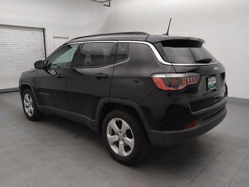Used 2019 Jeep Compass Latitude w/ Popular Equipment Group FWD image 3