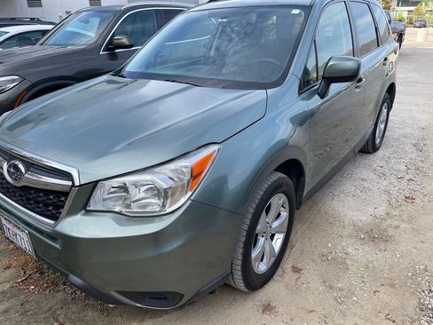 Used 2015 Subaru Forester 2.5i Premium w/ All-Weather Package AWD/4WD image 5