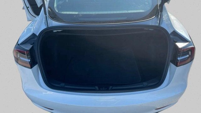 Used 2020 Tesla Model 3 Long Range AWD/4WD image 13