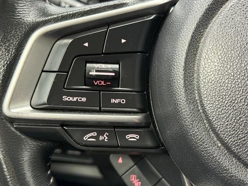 Used 2020 Subaru Forester Premium AWD/4WD image 29