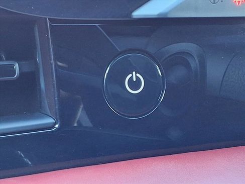 Used 2020 Porsche Taycan 4S image 25