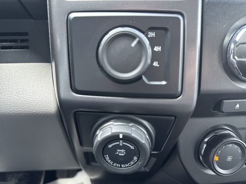 Used 2017 Ford F150 XLT w/ XTR Package image 21