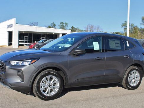 New 2025 Ford Escape Active w/ Cold Weather Package image 3